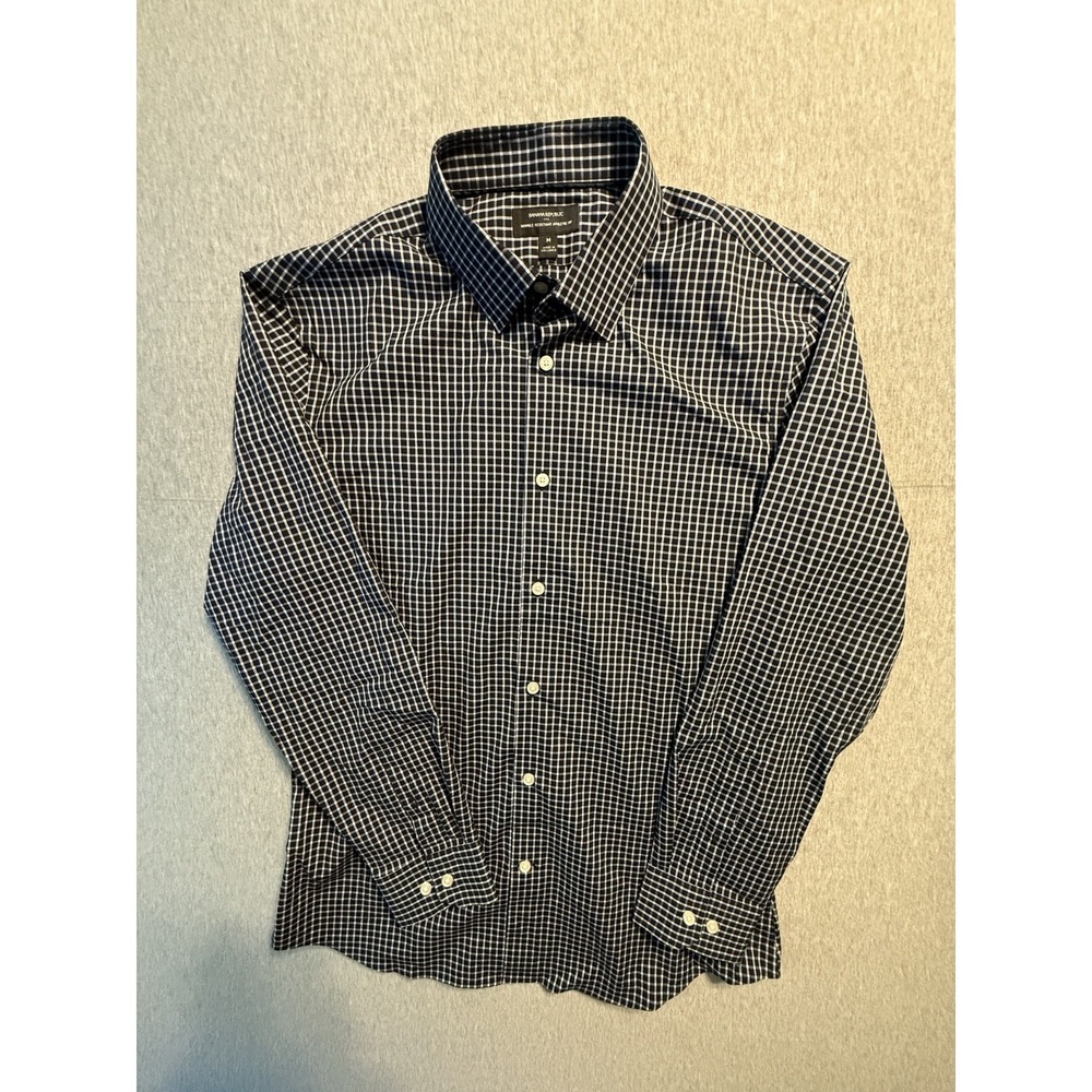 Banana Republic Shirt Mens Medium Athletic Fit Navy Checked Wrinkle Resistant LS
